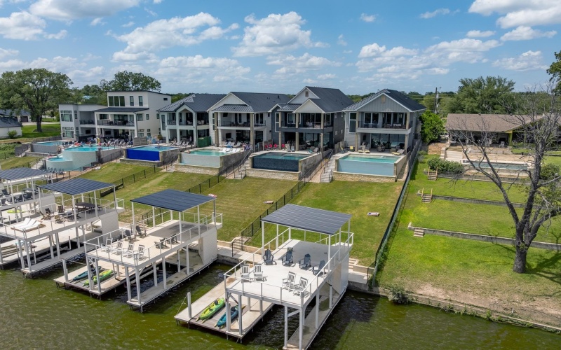 3170 River Oaks Drive, Kingsland, TX 78639, 5 Bedrooms Bedrooms, ,6 BathroomsBathrooms,Residential,For Sale,3170 River Oaks Drive,172676