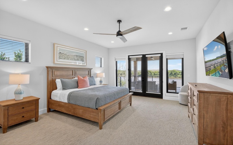 3170 River Oaks Drive, Kingsland, TX 78639, 5 Bedrooms Bedrooms, ,6 BathroomsBathrooms,Residential,For Sale,3170 River Oaks Drive,172676