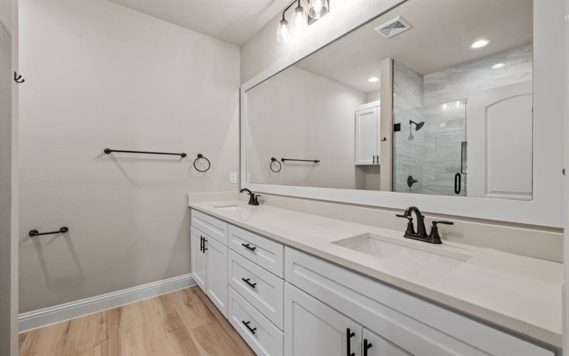 178 Briar Patch Road, Boyd, TX 76023, 4 Bedrooms Bedrooms, ,2 BathroomsBathrooms,Residential,For Sale,178 Briar Patch Road,0,21115859