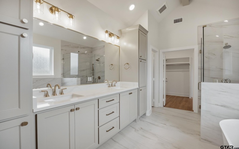 501 Artesian Meadow, Bullard, TX 75757, 4 Bedrooms Bedrooms, ,3 BathroomsBathrooms,Residential,For Sale,501 Artesian Meadow,0,25007096