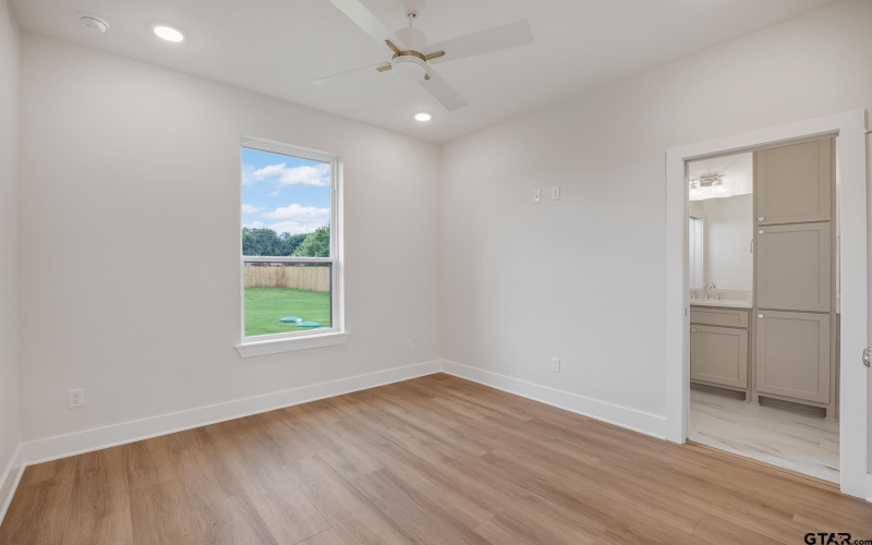 501 Artesian Meadow, Bullard, TX 75757, 4 Bedrooms Bedrooms, ,3 BathroomsBathrooms,Residential,For Sale,501 Artesian Meadow,0,25007096