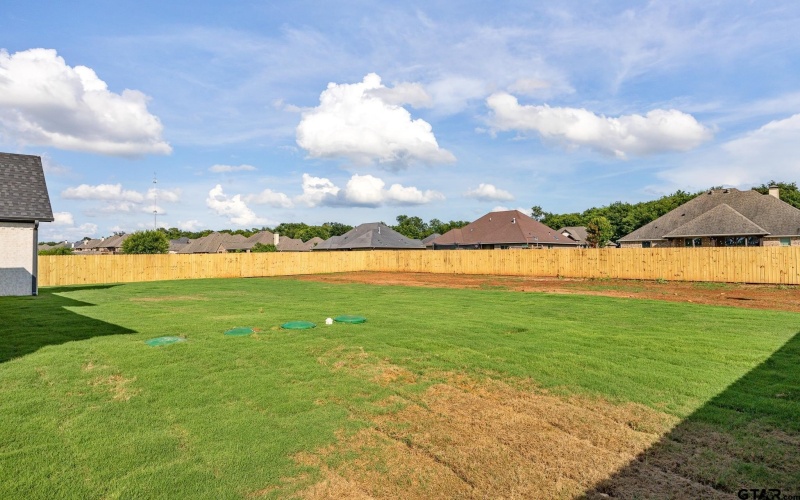 501 Artesian Meadow, Bullard, TX 75757, 4 Habitaciones Habitaciones , ,3 BañosBaños,Residential,En Venta,501 Artesian Meadow,25007096