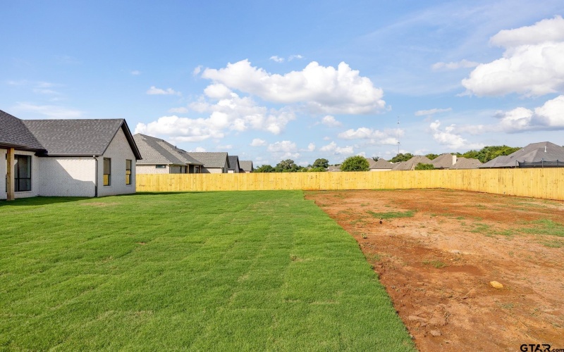 501 Artesian Meadow, Bullard, TX 75757, 4 Habitaciones Habitaciones , ,3 BañosBaños,Residential,En Venta,501 Artesian Meadow,25007096