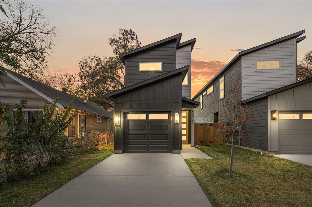 2331 Bethurum Avenue, Dallas, TX 75215, 3 Habitaciones Habitaciones , ,2 BañosBaños,Residential,En Venta,2331 Bethurum Avenue,0,21116011