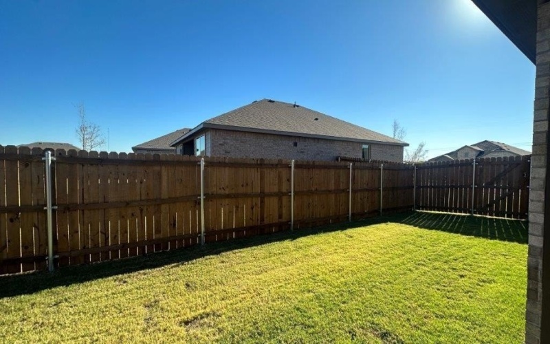 925 BOLL WEEVIL Drive, Cleburne, TX 76031, 4 Habitaciones Habitaciones , ,2 BañosBaños,Residential,En Venta,925 BOLL WEEVIL Drive,0,21116317