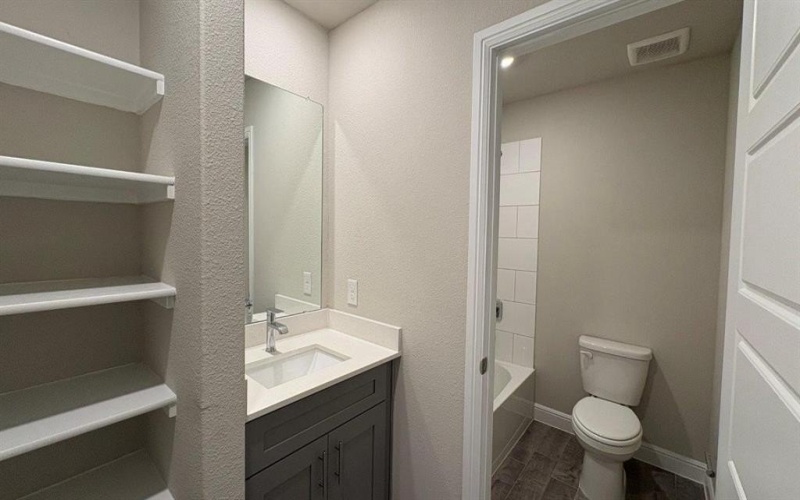 1161 KEYSTONE Drive, Granbury, TX 76048, 4 Bedrooms Bedrooms, ,2 BathroomsBathrooms,Residential,For Sale,1161 KEYSTONE Drive,0,21116533