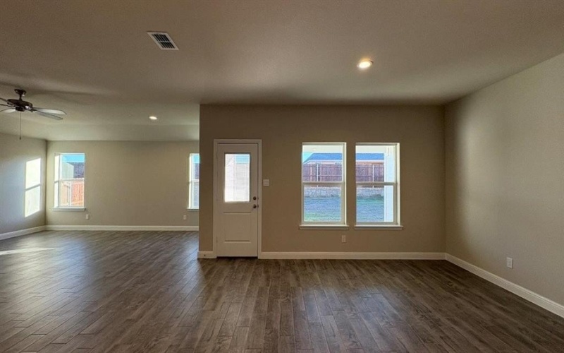 1161 KEYSTONE Drive, Granbury, TX 76048, 4 Bedrooms Bedrooms, ,2 BathroomsBathrooms,Residential,For Sale,1161 KEYSTONE Drive,0,21116533