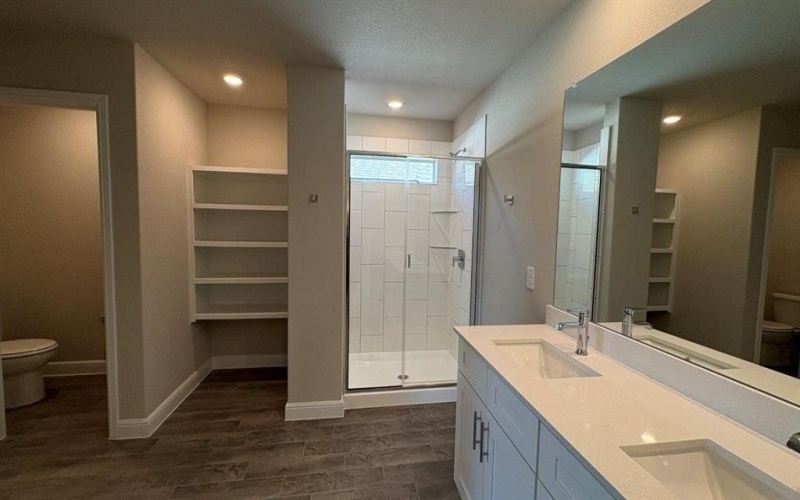 4237 CORNERSTONE Circle, Granbury, TX 76048, 4 Habitaciones Habitaciones , ,2 BañosBaños,Residential,En Venta,4237 CORNERSTONE Circle,0,21116595