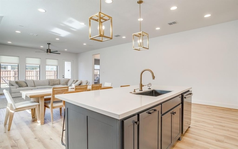 2120 Meadow Grass Lane, Fort Worth, TX 76008, 4 Bedrooms Bedrooms, ,3 BathroomsBathrooms,Residential,For Sale,2120 Meadow Grass Lane,0,21116627