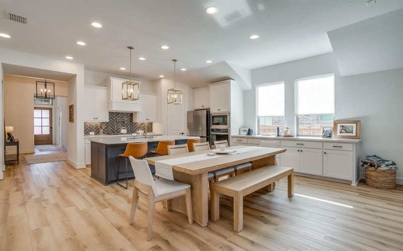 2120 Meadow Grass Lane, Fort Worth, TX 76008, 4 Bedrooms Bedrooms, ,3 BathroomsBathrooms,Residential,For Sale,2120 Meadow Grass Lane,0,21116627