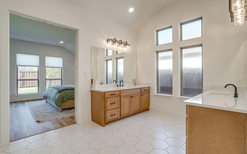 2120 Meadow Grass Lane, Fort Worth, TX 76008, 4 Bedrooms Bedrooms, ,3 BathroomsBathrooms,Residential,For Sale,2120 Meadow Grass Lane,0,21116627