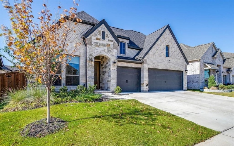 2120 Meadow Grass Lane, Fort Worth, TX 76008, 4 Bedrooms Bedrooms, ,3 BathroomsBathrooms,Residential,For Sale,2120 Meadow Grass Lane,0,21116627