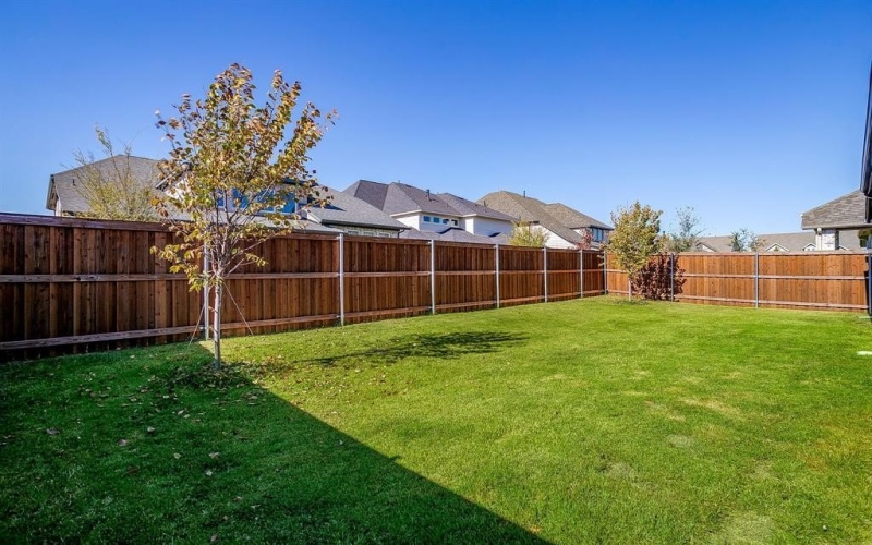 2120 Meadow Grass Lane, Fort Worth, TX 76008, 4 Bedrooms Bedrooms, ,3 BathroomsBathrooms,Residential,For Sale,2120 Meadow Grass Lane,0,21116627