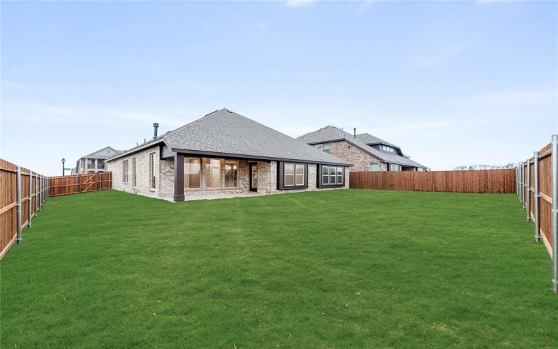 905 Denham Drive, Red Oak, TX 75154, 4 Bedrooms Bedrooms, ,3 BathroomsBathrooms,Residential,For Sale,905 Denham Drive,0,21116853