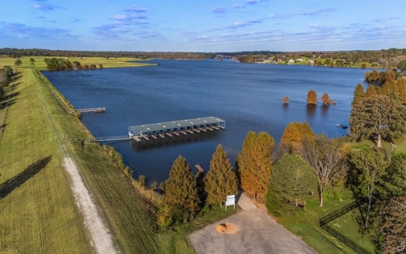 4651 Grand View Drive, Athens, TX 75752, 4 Habitaciones Habitaciones , ,3 BañosBaños,Residential,En Venta,4651 Grand View Drive,0,21116896