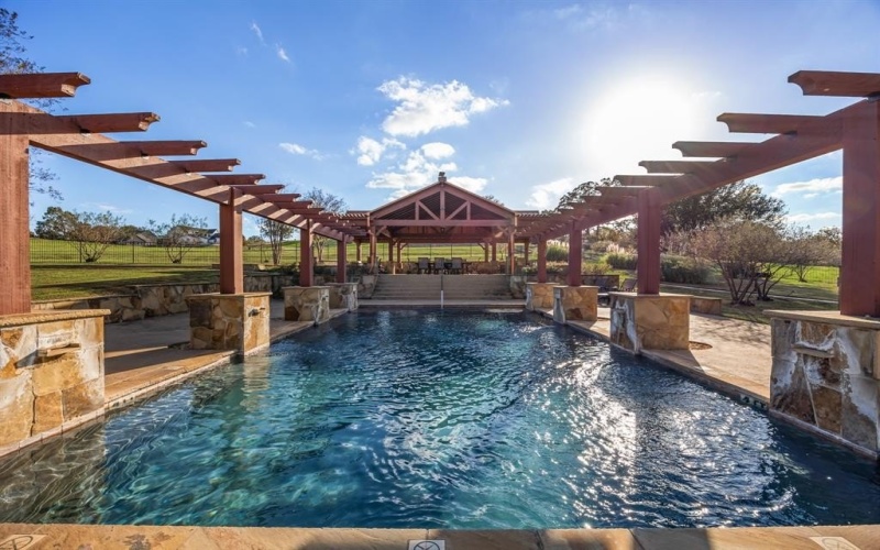 4651 Grand View Drive, Athens, TX 75752, 4 Habitaciones Habitaciones , ,3 BañosBaños,Residential,En Venta,4651 Grand View Drive,0,21116896