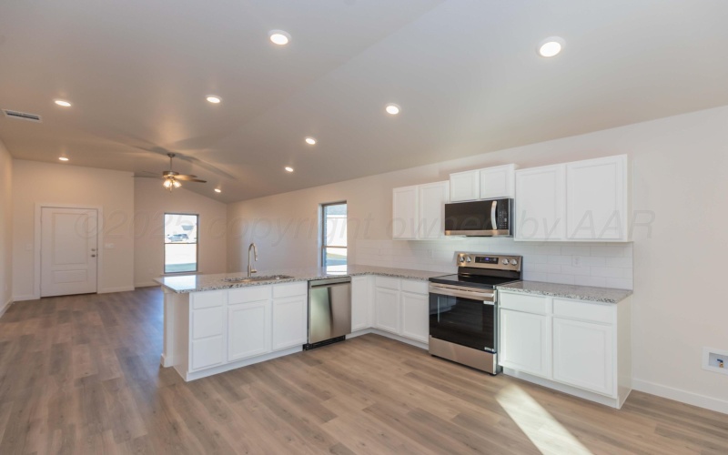 3001 Farmyard Dr, Amarillo, TX 79124, 3 Bedrooms Bedrooms, ,2 BathroomsBathrooms,Residential,For Sale,3001 Farmyard Dr,0,25-9680