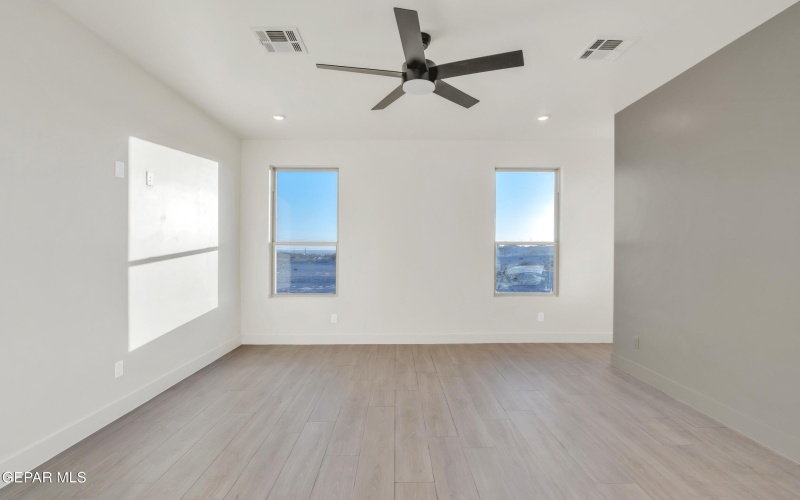 629 Paseo de la Reina Street, Horizon City, TX 79928, 3 Bedrooms Bedrooms, ,2 BathroomsBathrooms,Residential,For Sale,629 Paseo de la Reina Street,0,928523