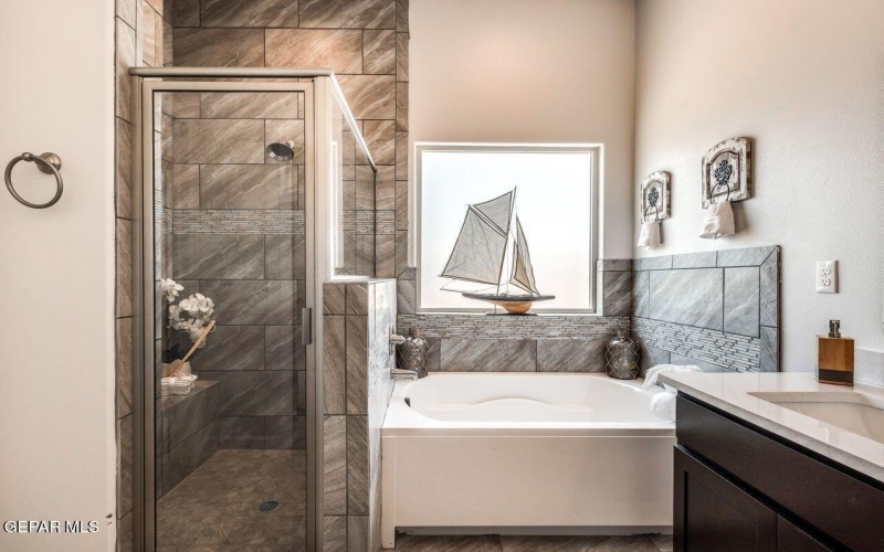 10717 Troy Aikaman Drive, El Paso, TX 79924, 4 Bedrooms Bedrooms, ,2 BathroomsBathrooms,Residential,For Sale,10717 Troy Aikaman Drive,0,934063