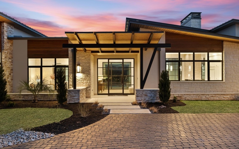 1047 Overlook Pkwy Parkway, Horseshoe Bay, TX 78657, 4 Bedrooms Bedrooms, ,5 BathroomsBathrooms,Residential,For Sale,1047 Overlook Pkwy Parkway,0,175770