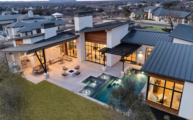 1047 Overlook Pkwy Parkway, Horseshoe Bay, TX 78657, 4 Bedrooms Bedrooms, ,5 BathroomsBathrooms,Residential,For Sale,1047 Overlook Pkwy Parkway,0,175770