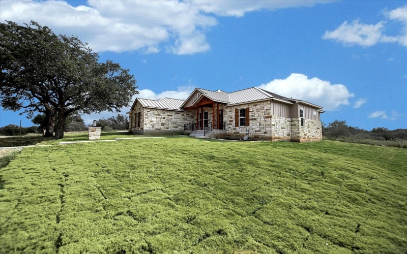 3804 Dew Drop, Horseshoe Bay, TX 78657, 4 Bedrooms Bedrooms, ,2 BathroomsBathrooms,Residential,For Sale,3804 Dew Drop,0,175771