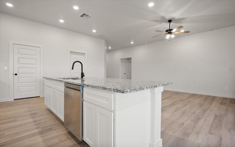 7008 56th Street, Lubbock, TX 79407, 4 Bedrooms Bedrooms, ,2 BathroomsBathrooms,Residential,For Sale,7008 56th Street,0,202563346