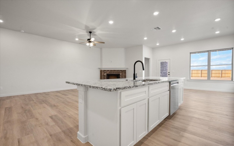 7008 56th Street, Lubbock, TX 79407, 4 Bedrooms Bedrooms, ,2 BathroomsBathrooms,Residential,For Sale,7008 56th Street,0,202563346