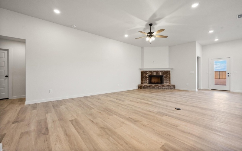 7008 56th Street, Lubbock, TX 79407, 4 Bedrooms Bedrooms, ,2 BathroomsBathrooms,Residential,For Sale,7008 56th Street,0,202563346