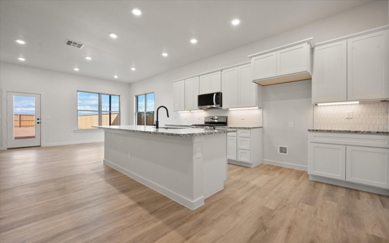 7008 56th Street, Lubbock, TX 79407, 4 Bedrooms Bedrooms, ,2 BathroomsBathrooms,Residential,For Sale,7008 56th Street,0,202563346