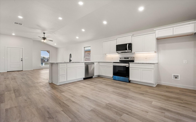 606 E 22nd Street, Wolfforth, TX 79382, 3 Bedrooms Bedrooms, ,2 BathroomsBathrooms,Residential,For Sale,606 E 22nd Street,0,202563347