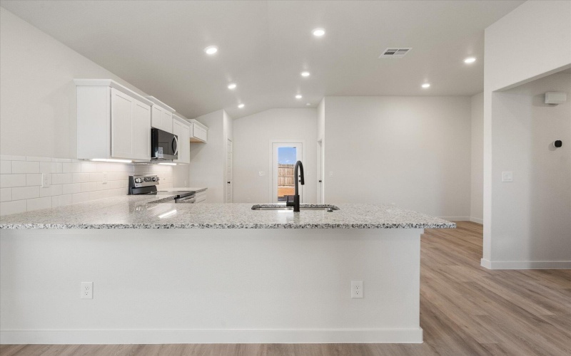 606 E 22nd Street, Wolfforth, TX 79382, 3 Bedrooms Bedrooms, ,2 BathroomsBathrooms,Residential,For Sale,606 E 22nd Street,0,202563347