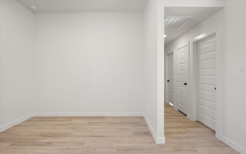 2007 Cottonwood Avenue, Wolfforth, TX 79382, 3 Bedrooms Bedrooms, ,2 BathroomsBathrooms,Residential,For Sale,2007 Cottonwood Avenue,0,202563348