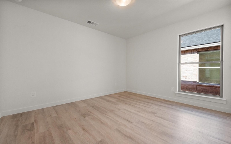 2007 Cottonwood Avenue, Wolfforth, TX 79382, 3 Bedrooms Bedrooms, ,2 BathroomsBathrooms,Residential,For Sale,2007 Cottonwood Avenue,0,202563348