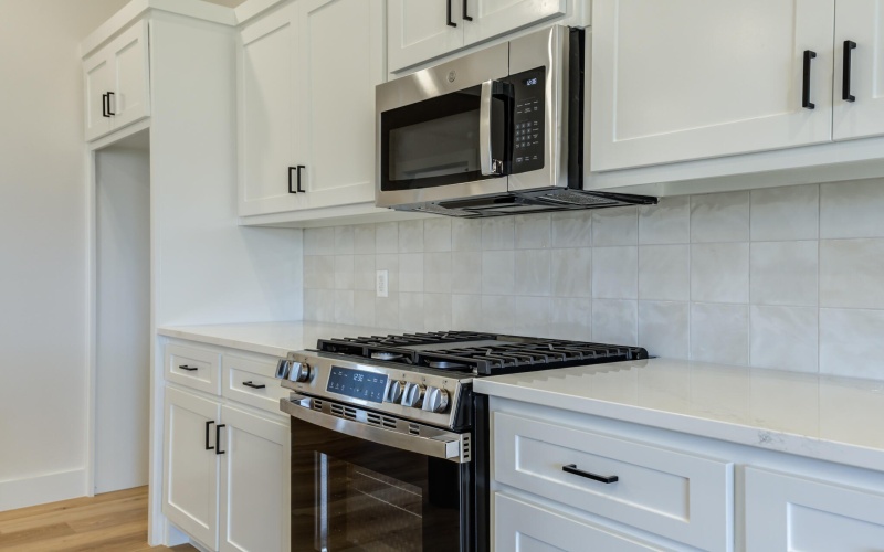 6913 13th Street, Lubbock, TX 79416, 3 Bedrooms Bedrooms, ,2 BathroomsBathrooms,Residential,For Sale,6913 13th Street,0,202563349