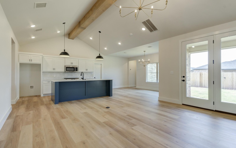 6913 13th Street, Lubbock, TX 79416, 3 Bedrooms Bedrooms, ,2 BathroomsBathrooms,Residential,For Sale,6913 13th Street,0,202563349