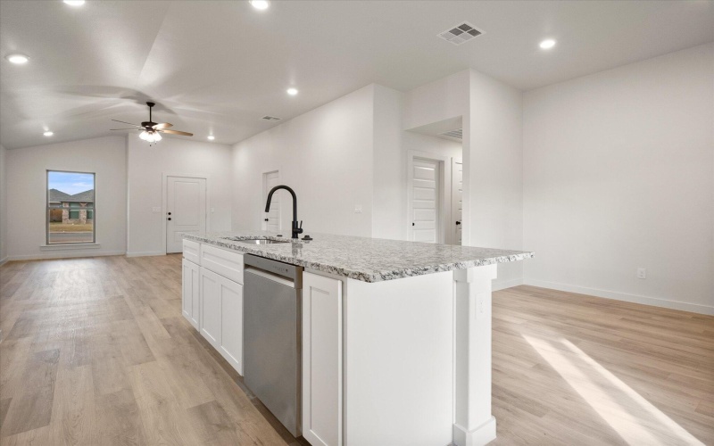 3011 139th Street, Lubbock, TX 79423, 3 Bedrooms Bedrooms, ,2 BathroomsBathrooms,Residential,For Sale,3011 139th Street,0,202563362