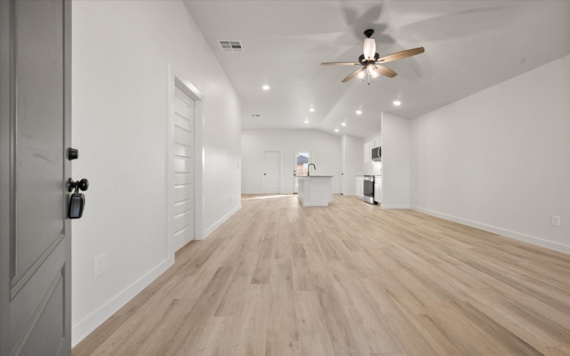 3011 139th Street, Lubbock, TX 79423, 3 Bedrooms Bedrooms, ,2 BathroomsBathrooms,Residential,For Sale,3011 139th Street,0,202563362