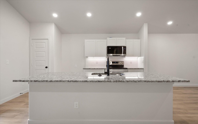 3011 139th Street, Lubbock, TX 79423, 3 Bedrooms Bedrooms, ,2 BathroomsBathrooms,Residential,For Sale,3011 139th Street,0,202563362