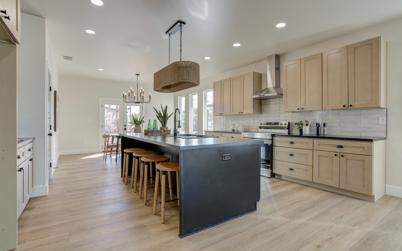 305 SW Ave L, Seminole, TX 79360, 3 Habitaciones Habitaciones , ,2 BañosBaños,Residential,En Venta,305 SW Ave L,0,202563384