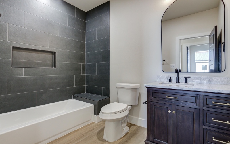 305 SW Ave L, Seminole, TX 79360, 3 Habitaciones Habitaciones , ,2 BañosBaños,Residential,En Venta,305 SW Ave L,0,202563384