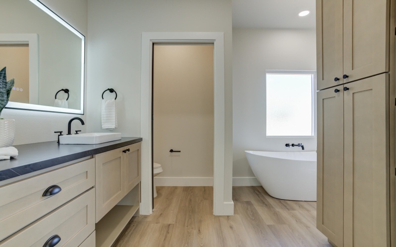 305 SW Ave L, Seminole, TX 79360, 3 Habitaciones Habitaciones , ,2 BañosBaños,Residential,En Venta,305 SW Ave L,0,202563384