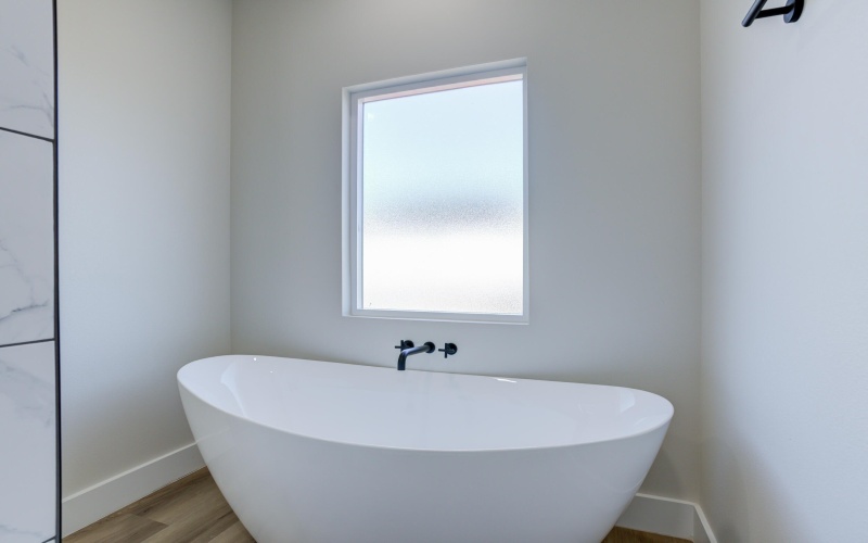 305 SW Ave L, Seminole, TX 79360, 3 Habitaciones Habitaciones , ,2 BañosBaños,Residential,En Venta,305 SW Ave L,0,202563384