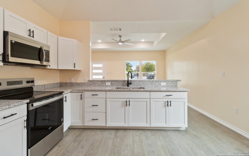 1434 Merida, San Antonio, TX 78207, 3 Bedrooms Bedrooms, ,2 BathroomsBathrooms,Residential,For Sale,1434 Merida,0,1896903