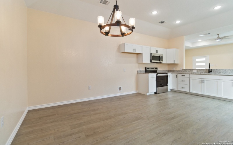 1434 Merida, San Antonio, TX 78207, 3 Bedrooms Bedrooms, ,2 BathroomsBathrooms,Residential,For Sale,1434 Merida,0,1896903