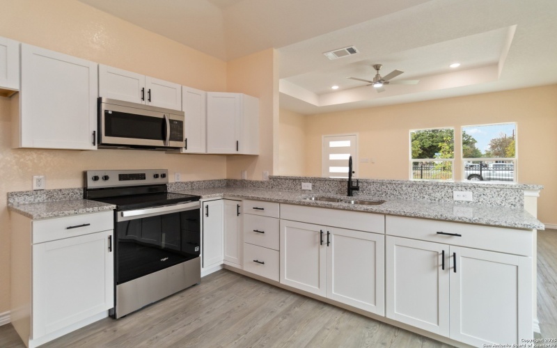 1434 Merida, San Antonio, TX 78207, 3 Bedrooms Bedrooms, ,2 BathroomsBathrooms,Residential,For Sale,1434 Merida,0,1896903