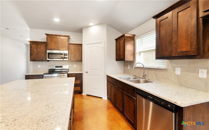 1425 Lindsey Drive, Copperas Cove, TX 76522, 4 Bedrooms Bedrooms, ,2 BathroomsBathrooms,Residential,For Sale,1425 Lindsey Drive,0,598466