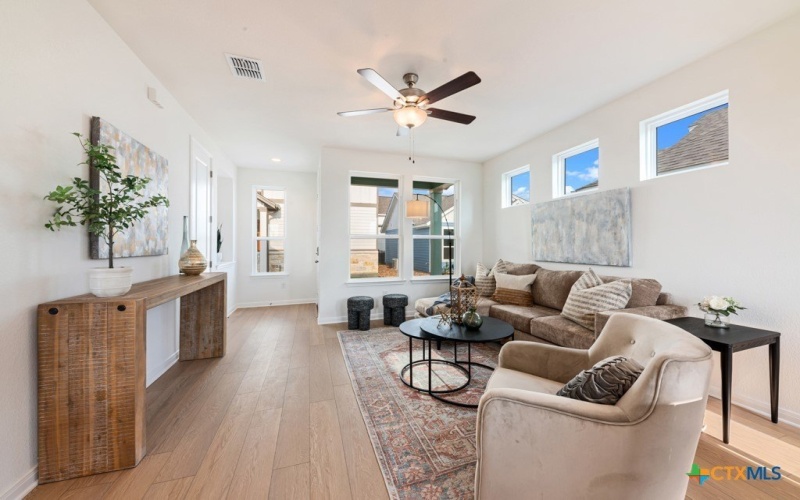 2107 Hofstaat, New Braunfels, TX 78130, 2 Habitaciones Habitaciones , ,1 BañoBaños,Residential,En Venta,2107 Hofstaat,0,598501