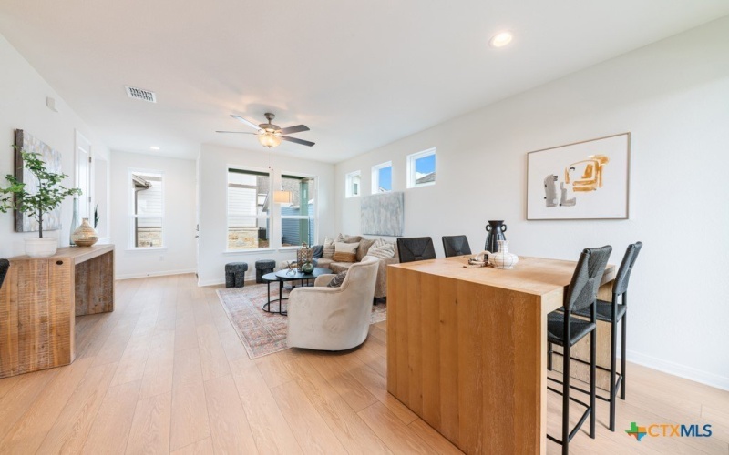 2107 Hofstaat, New Braunfels, TX 78130, 2 Habitaciones Habitaciones , ,1 BañoBaños,Residential,En Venta,2107 Hofstaat,0,598501