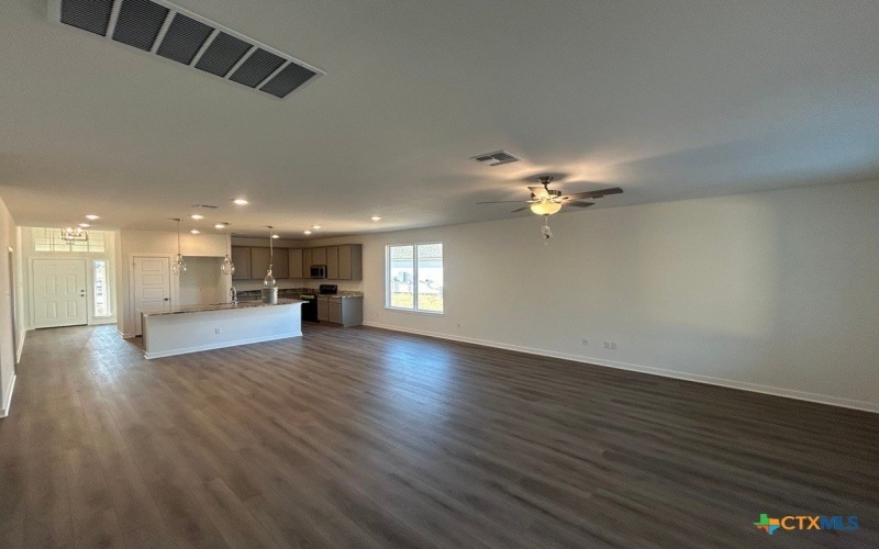 106 Nettie Drive, Killeen, TX 76542, 3 Habitaciones Habitaciones , ,2 BañosBaños,Residential,En Venta,106 Nettie Drive,0,598510